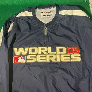 Vintage White Sox 2005 World Series pull over